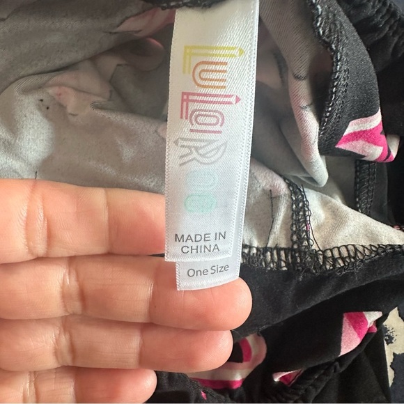 Lularoe womens OS (2-12) Breast Cancer Awareness Leggings New no tags - Picture 4 of 4